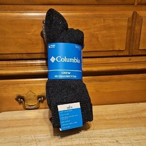 Columbia Men's Dark Gray Crew Socks